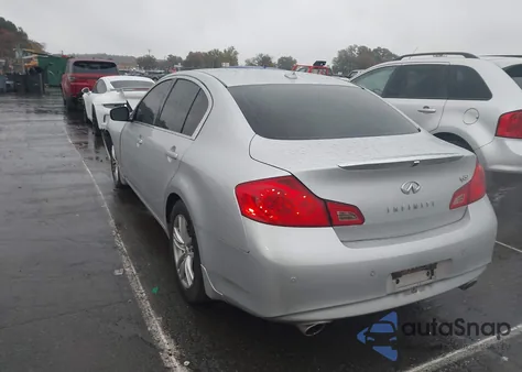 2010 Infiniti G37 Journey from USA, damaged, VIN JN1CV6AP8AM401953